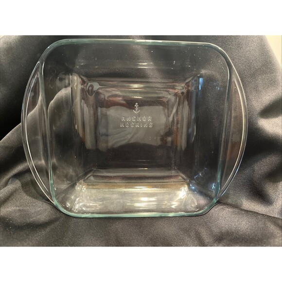 VTG Anchor Hocking 2Qt Baking Dish Clear Glass 8.5”X8.5”X2” Square NEVER USE USA - Picture 1 of 14